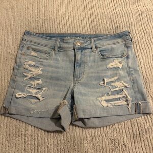 American Eagle Light Wash Ripped Denim Shorts Like New Size 12